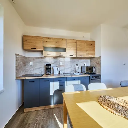 Ferienhaus Valley Park 11 By Interhome Stárkov
