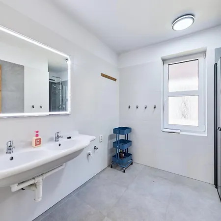 Valley Park 11 By Interhome Ferienhaus Stárkov